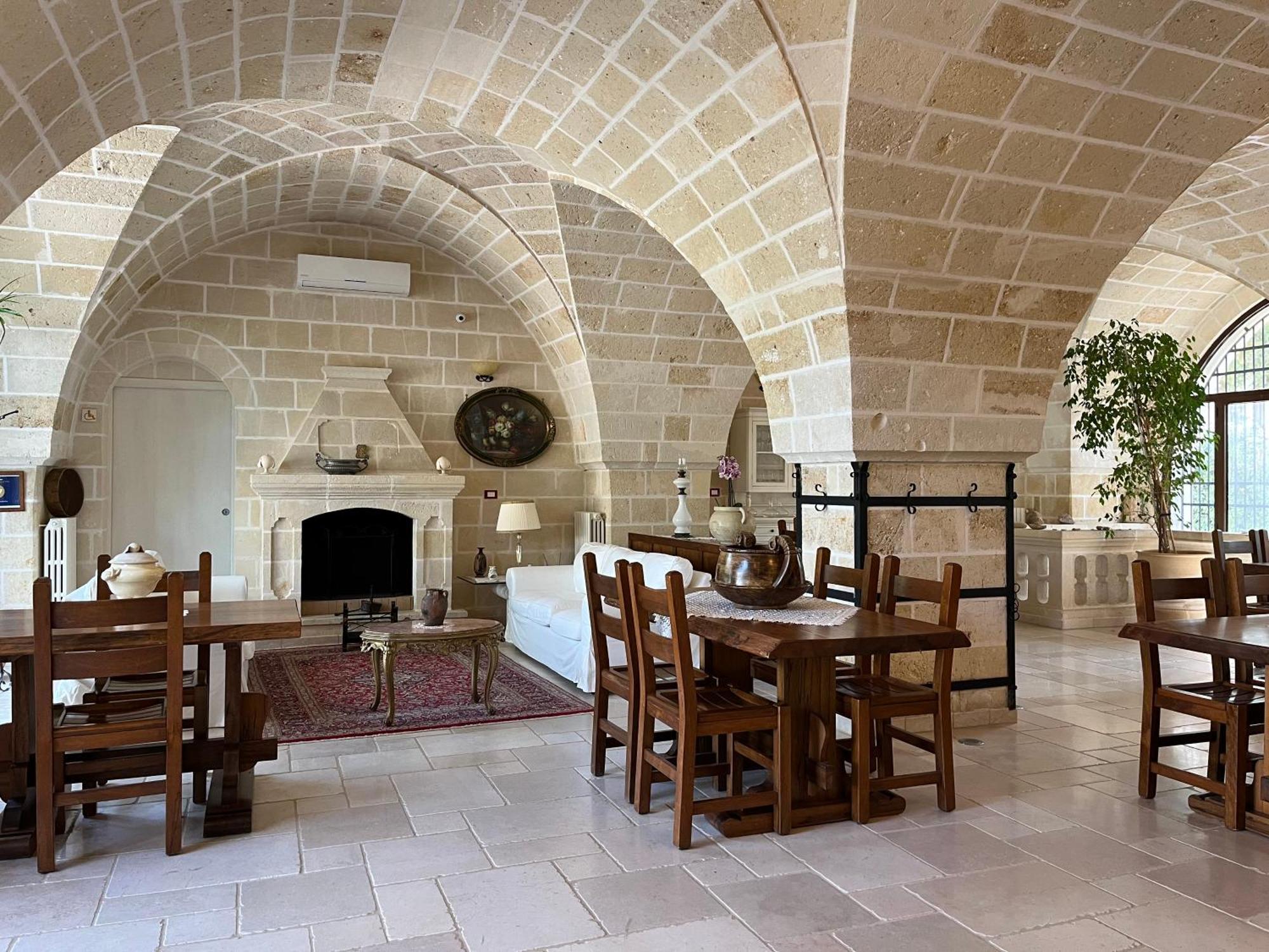 Masseria La Camardia Sava Exterior foto