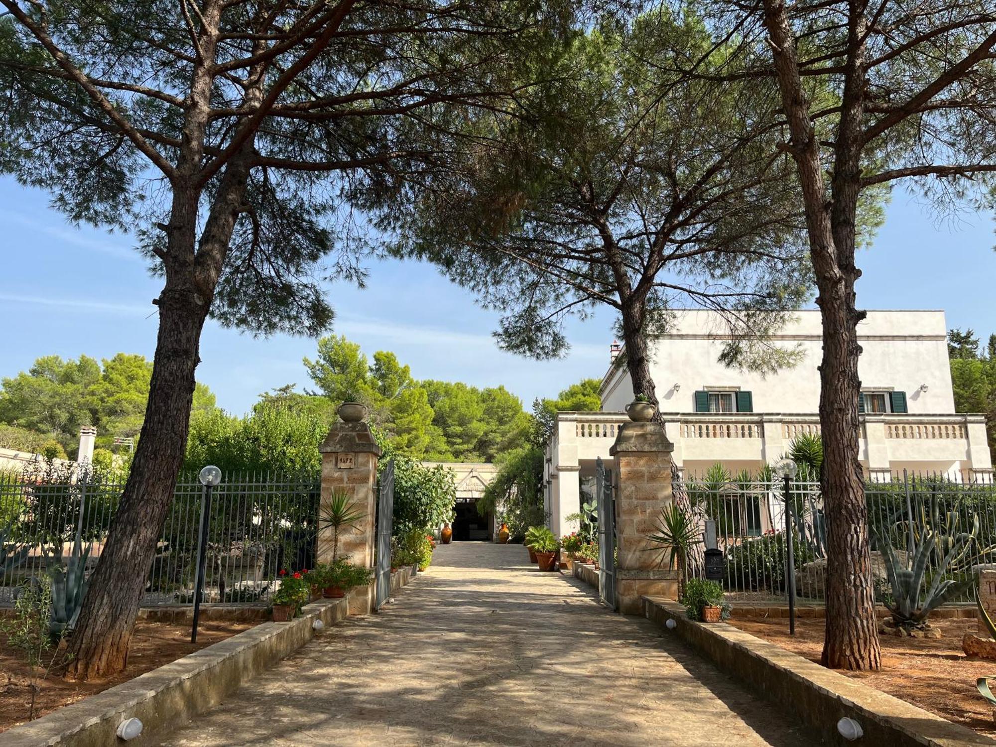 Masseria La Camardia Sava Exterior foto